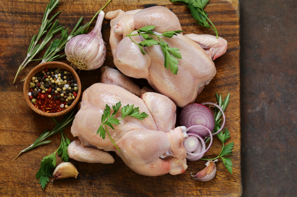 Chicken Free Range - Whole Plain (1.6kg)