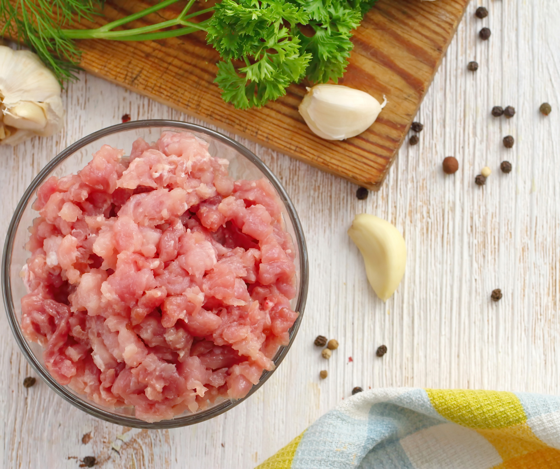 SPECIAL BUY 1 GET 1 FREE *Limit 2 Per Customer* Pork Free Range - Mince (500g)